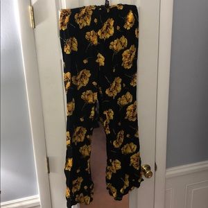 bell bottom flowered flows pants
